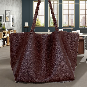 Sac fourre-tout en cuir PU souple de couleur unie avec logo personnalisé, fermeture éclair, style tendance, grande capacité, sac à bandoulière pour femme - Product Image 2