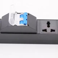 Rak pasang Horizontal 1U, peralatan listrik pemutus sirkuit 1P Unit distribusi daya tipe Universal PDU 8 cara 16A 250V
