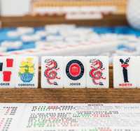 Amerikanische Mahjong-Steine Ole Miss University of Mississippi 160 Einlagige Acryl-Gravierte Reise-Westwind Weiße Mahjong-Set