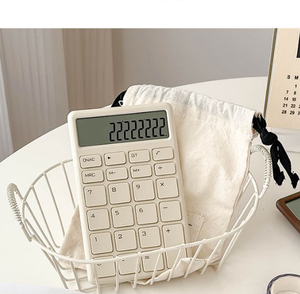 Calculatrice en plastique marron et blanc, 8 chiffres, usage général, alimentée par piles, double alimentation - Product Image 4