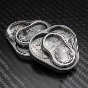 Juguete Magnético Portátil Antiestrés, de Metal, para Adultos, para Aliviar el Estrés y la Descompresión, Apto para Exteriores, Regalos - Product Image 1