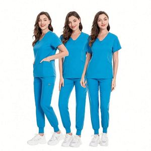Offre Spéciale : Ensembles d'uniformes médicaux à manches courtes pour infirmières, tenues personnalisées, uniformes d'hôpital tendance, uniformes médicaux élégants pour le personnel infirmier (OEM) - Product Image 1