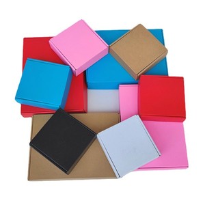 Cajas de Cartón Corrugado al Por Mayor Más Baratas, Material Reciclado, Caja de Regalo para Ropa - Product Image 1