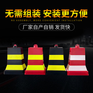 Bolardos de Plástico Rellenables con Agua 60x40x83 cm Negros y Rojos para Construcción de Carreteras y Protección de Entradas Comunitarias - Product Image 4