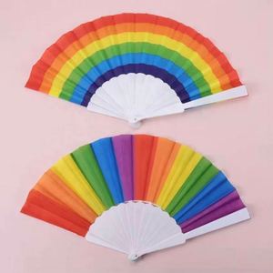 Éventail pliant en tissu côtelé en plastique arc-en-ciel avec logo personnalisé, éventail pliant pour la fierté gay, éventail en plastique pour la décoration - Product Image 3
