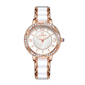 Nouvelle montre à quartz multifonctionnelle de luxe pour femmes 2025 avec diamants, design lumineux et étanche - Product Image 6