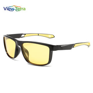 メンズ向けホットクラシックレトロサングラス、カスタムUV400偏光サングラス、カスタムロゴ、TACレンズ、PCフレーム、卸売サングラス - Product Image 1