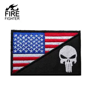 Toppa Ricamata Completa Bandiera USA con Teschio Punisher, Creativa Toppa Bandiera Nazionale Americana per Borse Moda, Giacche, Cappotti, da Cucire - Product Image 1