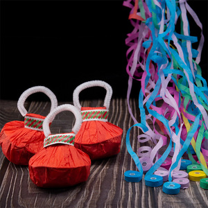 Accessori Magici: Nastro di Seta di Ragno Lanciafiamme, Effetto Atmosferico per Spettacoli, Granata <span class=keywords><strong>con</strong></span> Anello di Trazione Rossa Ignifuga - Product Image 1