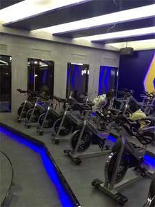 Equipo de gimnasio, entrenamiento cardio comercial, volante de 21kg, bicicletas giratorias <span class=keywords><strong>para</strong></span> interiores - Product Image 5