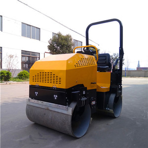 โรงงานจัดหาโดยตรงสองกลอง 1 ตัน 2 ตันนั่งบนรถบดถนนแบบสั่นสะเทือนเพื่อขาย - Product Image 2