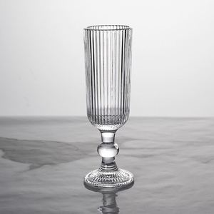 Copas de cóctel vintage de tallo corto con diseño acanalado para té helado, jugo, whisky, cerveza, postre, fiestas - Product Image 1