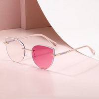 Nouvelles lunettes de soleil photochromiques sans monture œil-de-chat élégantes pour femmes, look audacieux et tendance, verres épais, protection UV400, parfaites pour