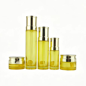 Juego de Botellas Cilíndricas Rectas Semitransparentes de Color Dorado, Bases Gruesas, Envases de Vidrio de Alta Gama para el Cuidado de la Piel, Maggie - Product Image 5