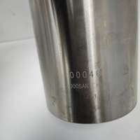 Douille de cylindre moteur Doosan DE12TIS / DE12TI / DE12T 65.01201-0072 (65.01201-0311), taille standard 123 mm