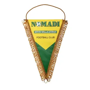 Gagliardetto triangolare personalizzato per merchandising - Product Image 1