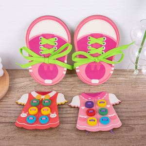 Juguete Educativo de Práctica y Habilidades para Atar: Tarjetas de Madera de Lujo para Aprender a Atar Zapatos y Ropa - Product Image 5