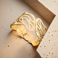 Bijoux en cuivre plaqué or Joias De Luxo Bijoux fantaisie pour dames fermoir creux bracelets chinois