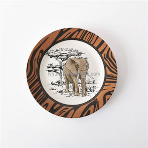 Vente en gros de 4 assiettes à dessert en porcelaine sur le thème du safari - Taille 7,5 pouces, illustrations de la faune, compatibles micro-ondes/lave-vaisselle/<span class=keywords><strong>four</strong></span> - Product Image 5