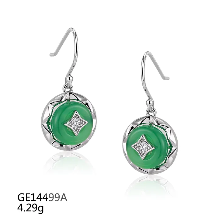 Perhiasan anggun desain Modern batu permata hijau besar batu akik keren bentuk bintang grosir murni 925 perak dibuat khusus perhiasan Retro