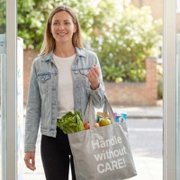 Sac de shopping personnalisé imprimé en couleur avec matériau PP laminé, imperméable et durable, sac tissé en PP recyclable