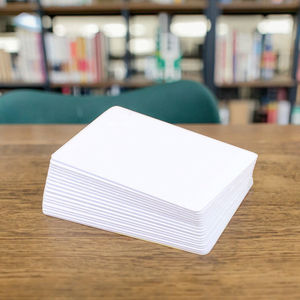 CR80 13.56MHz PVC RFID NFC carta d'identità a basso costo di personalizzazione stampa foto <span class=keywords><strong>per</strong></span> gli studenti dipendenti <span class=keywords><strong>patente</strong></span> di guida hotel impermeabili - Product Image 2