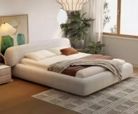 Lits en mousse rembourrés modernes à succès, lits en tissu doux de luxe, cadre de lit en bois de pin Queen King, meubles de chambre à coucher en gros