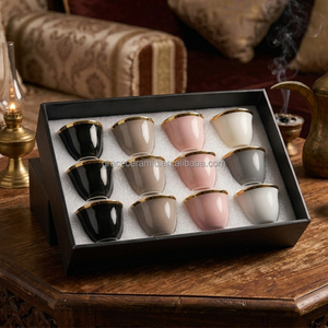 Ensemble de 12 tasses à café expresso en porcelaine osseuse écologique personnalisées avec bordure dorée, style arabe, avec boîte brune - Product Image 1
