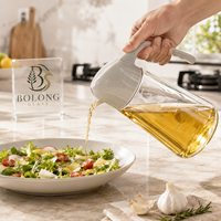 Bouteille Distributrice d'Huile en Verre Cylindrique 600ml avec Logo Personnalisé, Bouchon à Vis, Poignée, Bec Anti-Goutte et Échelle de Mesure pour Liquides – Vente en Gros