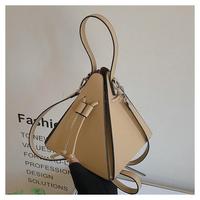 Benutzer definierte Logo Damen Dreieck Umhängetasche Stilvolle PU Leder Schulter Geldbörse Stereo scopic Vielseitige Mini Handtasche