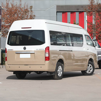 Minibus Foton View CS2 Business à carrosserie large et toit surélevé pour services de transport VIP