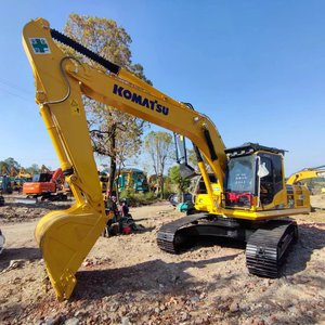 Excavatrice sur chenilles hydraulique d'occasion Komatsu PC240-8, modèle 2022, capacité de la benne de 1,2 m, avec moteur et pompe, à vendre à bas prix - Product Image 6
