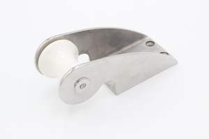 Accessoires marins <span class=keywords><strong>de</strong></span> <span class=keywords><strong>bateau</strong></span> à roulettes <span class=keywords><strong>d</strong></span>'<span class=keywords><strong>ancre</strong></span> <span class=keywords><strong>d</strong></span>'arc <span class=keywords><strong>de</strong></span> matériel <span class=keywords><strong>de</strong></span> l'acier inoxydable 316 poli par miroir pour le kayak <span class=keywords><strong>de</strong></span> <span class=keywords><strong>bateau</strong></span> <span class=keywords><strong>de</strong></span> yacht - Product Image 2