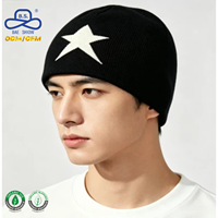 Gorro Premium con Gráfico de Estrella, Diseño Asimétrico en Contraste, Tejido Fino, Felpa, Cómodo, Estilo Urbano Minimalista, Personalizable con Logotipo, Directo de Fábrica, ODM, OEM