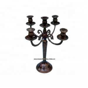 Candélabre en fer élégant à 5 bras pour la décoration de la maison et des mariages, fait à la main, durable, écologique, différents designs et tailles - Product Image 1