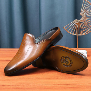 2025 new designer shoes trendy leather men's Shoes leather front-up heel-less leather half-sandals Breathable casual Shoes - Product Image 5