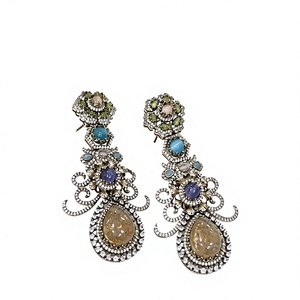 Pendientes de Gotas de Moissanita Plateados en Plata de Ley de Primera Calidad, Modernos y Elegantes, para Mujer, Colección para Fiestas y Bodas - Product Image 2