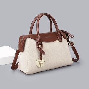 Sac à bandoulière décontracté mat vintage grand format, nouvelle collection été 2026, pour le quotidien, style coussin - Product Image 4