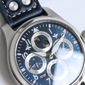 Montres mécaniques de haute qualité avec un design complexe, boîtier de montre argenté tendance et très vendu - Product Image 3