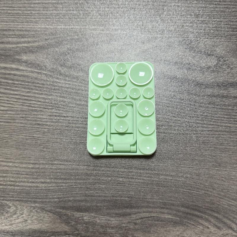 สีเขียวอ่อน