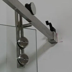 FENGZE ระบบประตูบานเลื่อนเข้ามุม ฮาร์ดแวร์ประตูห้องอาบน้ํา อุปกรณ์ประตูกระจกอัตโนมัติ - Product Image 2