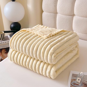 Manta de Franela de Lujo con Burbujas, Cómoda, Suave, Cálida, Ligera, de Felpa, para Sofá, Cama, Viajes, con Logotipo Personalizado - Product Image 4