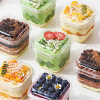 Boîte à gâteau carrée transparente jetable de qualité alimentaire en fibre de bois pour petit tiramisu, mousse et dessert