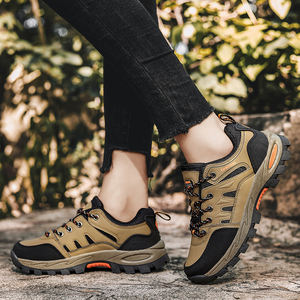 Vente chaude bottes de montagne d'escalade antidérapantes durables chaussures de plein air pour hommes et femmes - Product Image 4