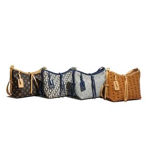 Bolso de Mano de PU para Mujer, Bolso de Hombro, Diseño Casual, Cierre de Cremallera, Patrón Geométrico Moderno, Portátil - Product Image 1