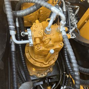 รถขุด Sany SY215 มือสอง น้ำหนัก 21.5 ตัน 118 กิโลวัตต์ ระบบไฮดรอลิกแบบตีนตะขาบ ระบบไฮดรอลิกที่เสถียร ประหยัดน้ำมัน สำหรับงานวิศวกรรมโยธาระยะยาว - Product Image 4