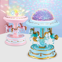 Boîte à musique rotative créative avec projecteur de lumière étoilée pour décoration de gâteau