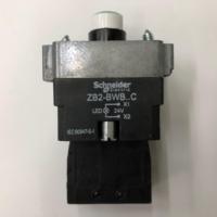 Orijinal Orijinal Ürünler ZB2BWB31C 24V 1 Normalde Açık Schneider Yeşil Düğme Tutucu Işıklı