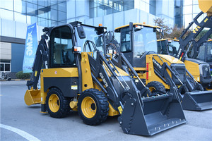XCMG utilisé XC8-C2570 EPA EURO5 a remorqué le mini tracteur de chargeuse-pelleteuse grand <span class=keywords><strong>à</strong></span> vendre - Product Image 4