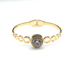 PVD Gold Plated 316L Stainless Steel Bracelet With Crystal Center Stone Elegant Women's Jewelry Fine Chain Link Design - Product Image 1